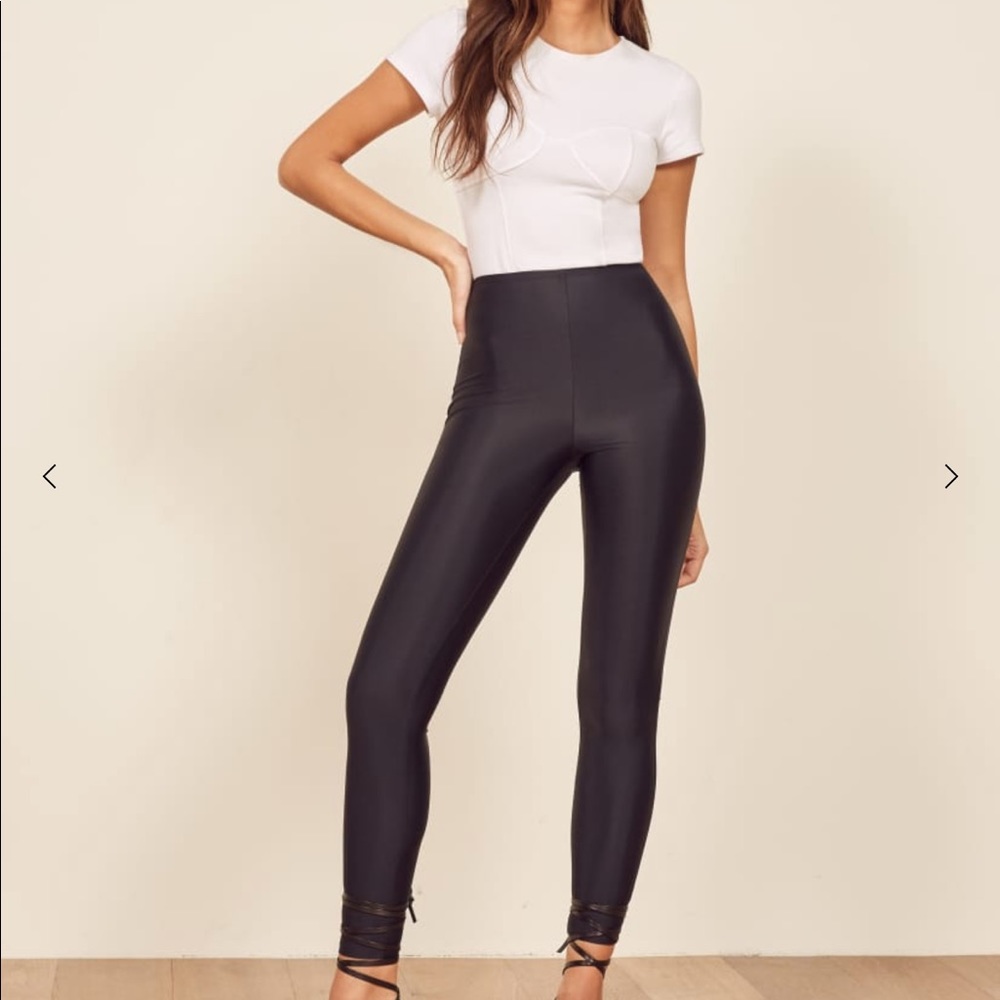 Reformation Skye Leggings